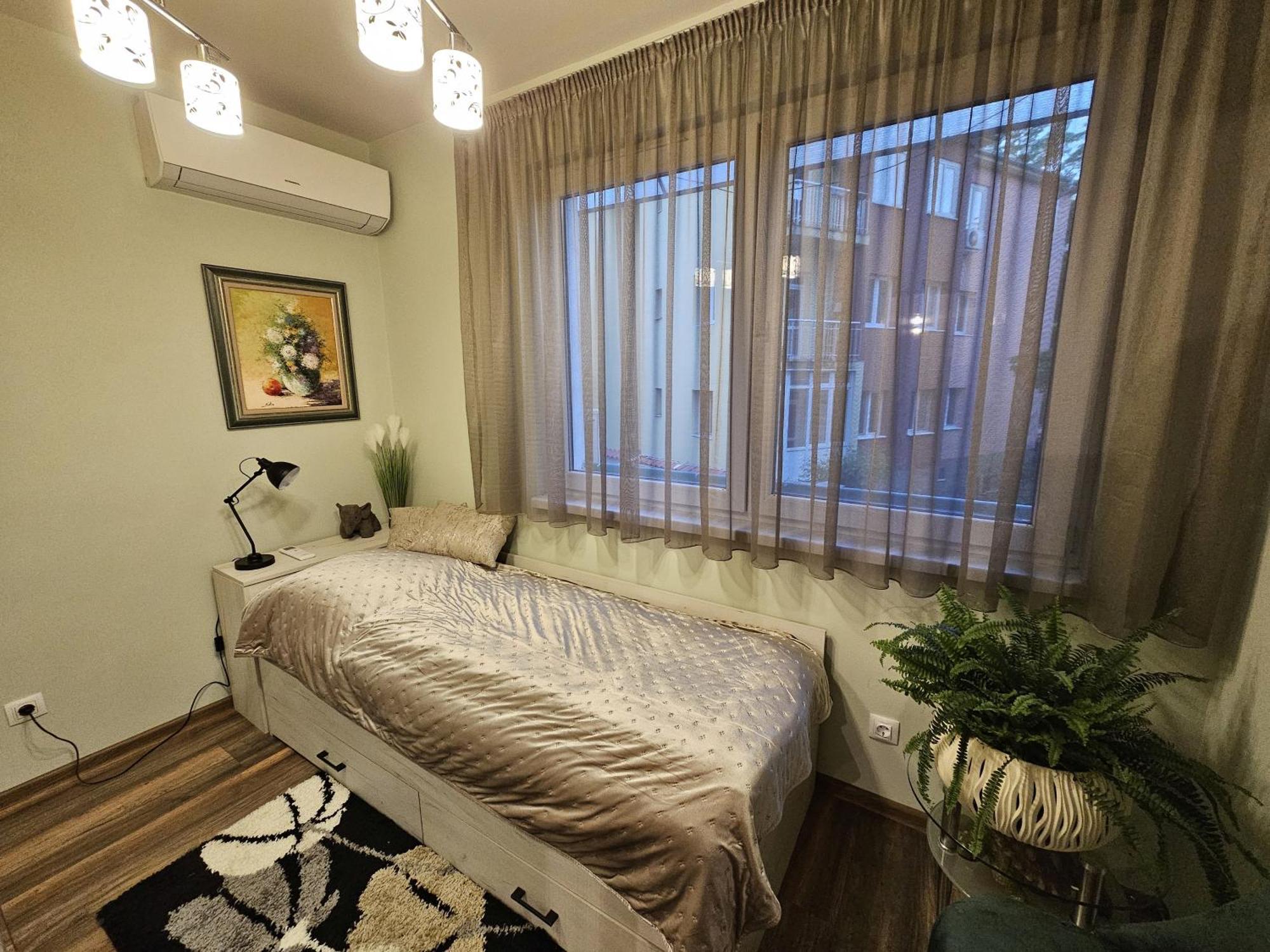 Bright Inn - Holiday & Business Apartment Sofia Buitenkant foto